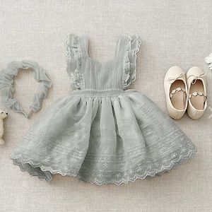 Charming Gray Kids Formal Dress with Lace